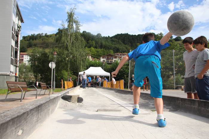 Jolasak ez du adinik 21 1503747451243