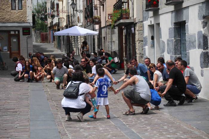 Kuadrilla eguna, termometroa 56 1530369875535