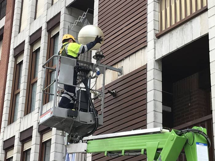 Argiteria publiko berria Etxeondo eta Larrea auzoetan