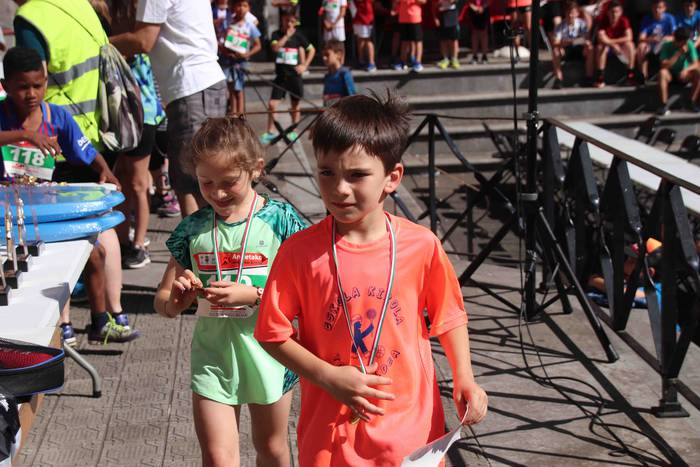 Anoetako haur krosa 83 1529746883064