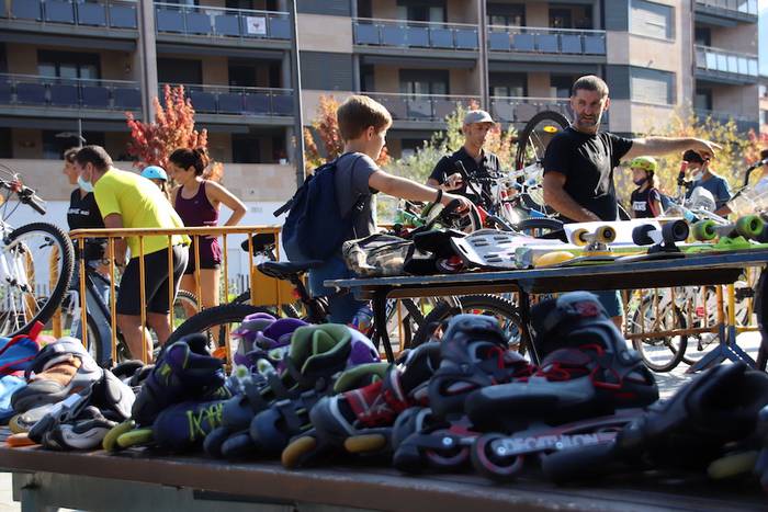 Bigarren eskuko azoka 33 1632564217362