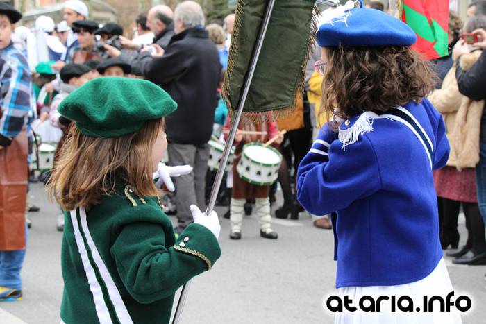 Zaldunita bezperako haur danborrada 19 1454785337096