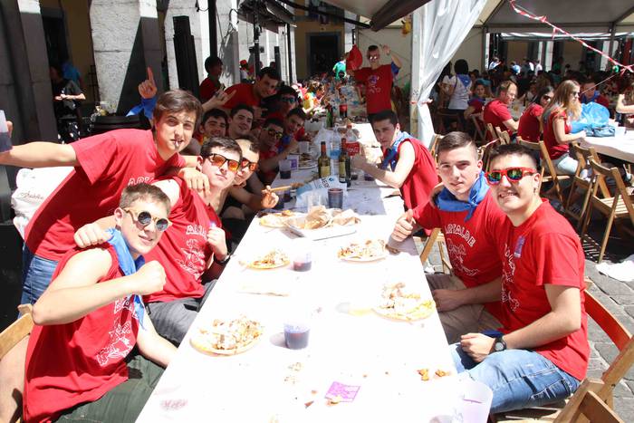 Tolosako sanjoanak 2019 kuad 9 1561221574172