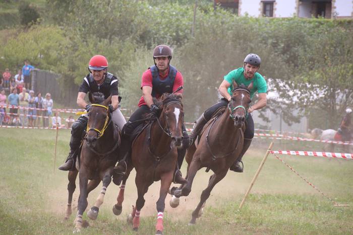 Zaldiak lasterka, gazteak desafioan 108 1472407319371