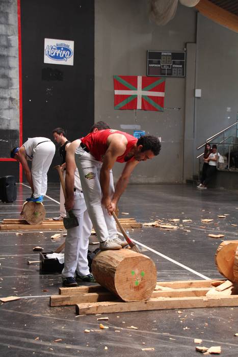 Zizurkilgo baserritarrek eur 12 1494860203107