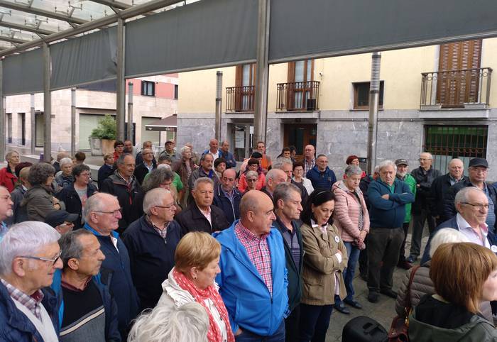 Pentsiodunen mobilizazio jendetsua Amasa Villabonan