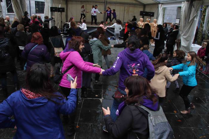 Azaroak 25 45 1574516273573