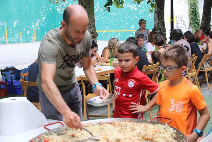 Paella izan da festako osaga 11 1568554362338