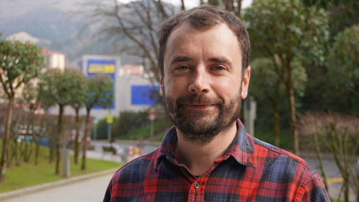 «Anbiziotsua da helburua, baina merezi du saiatzea»