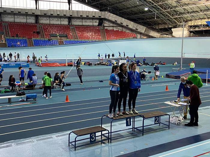 Brontzezko bi domina eta mar 17 1645642040657