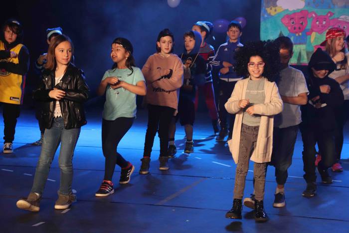 Ipuinei bertsio berria 22 1582219182842