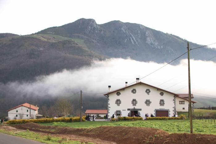 Gabon gaua Hernialde 106 1545654278609