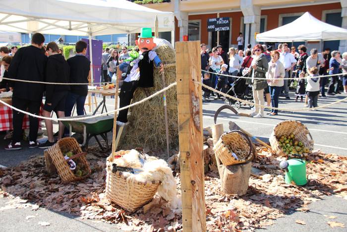 Lurraren zaindari direnen er 53 1507466333918