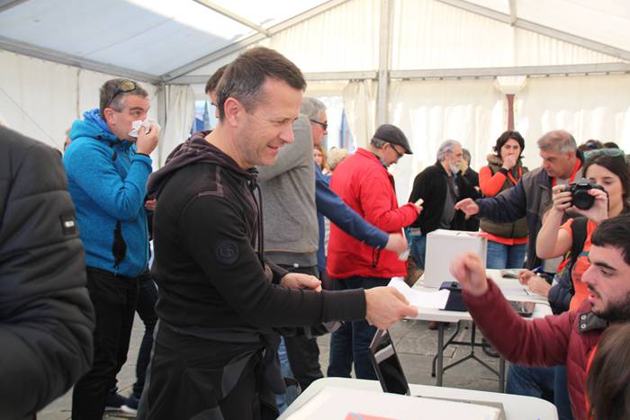 Aurpegi ezagunak bozka emate 7 1489931073194