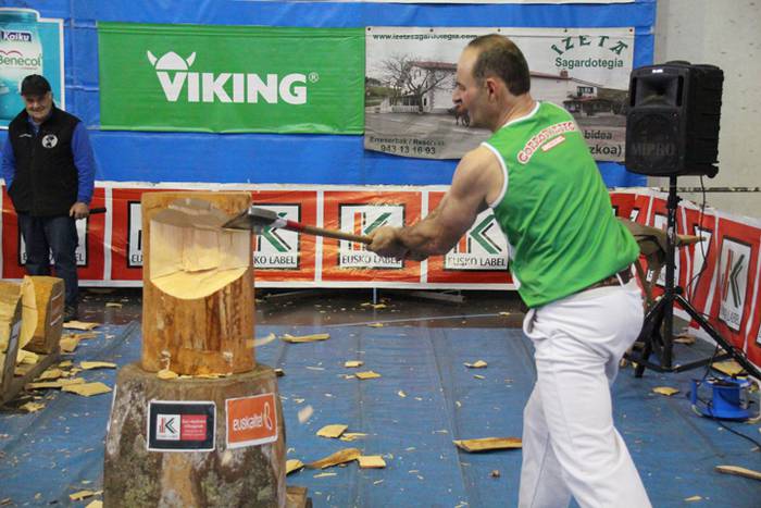 Urrezko aizkora kanporaketa abaltzisketa 91 1461501216756