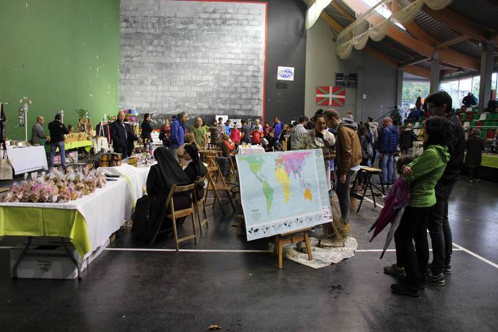 XXI. Azoka Berezia, Zizurkil 17 1539527722336