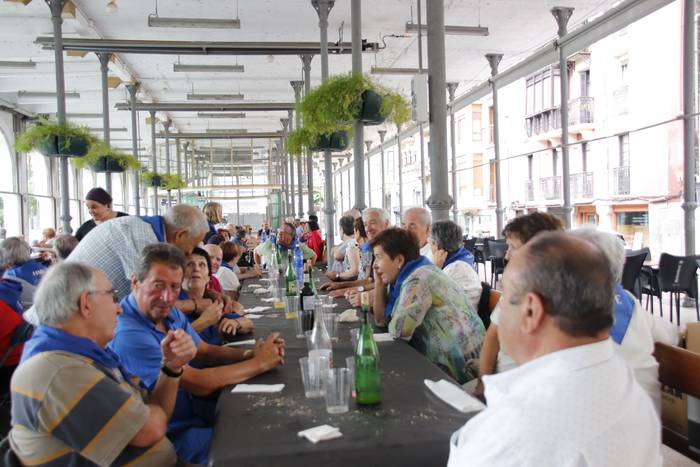 Helduen eguna San Joan jaiak 12 1655997468552