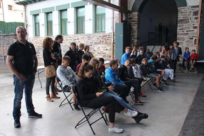 Pilota eta hamaiketakoa, egu 9 1505042804267