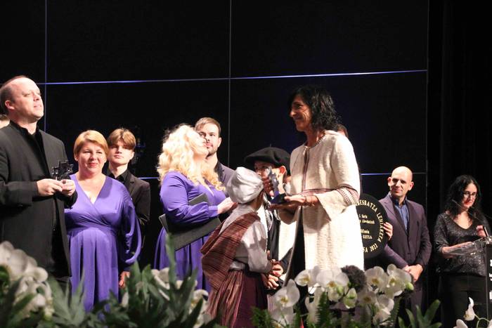 53 abesbatza lehiaketa sari  158 1667322534366