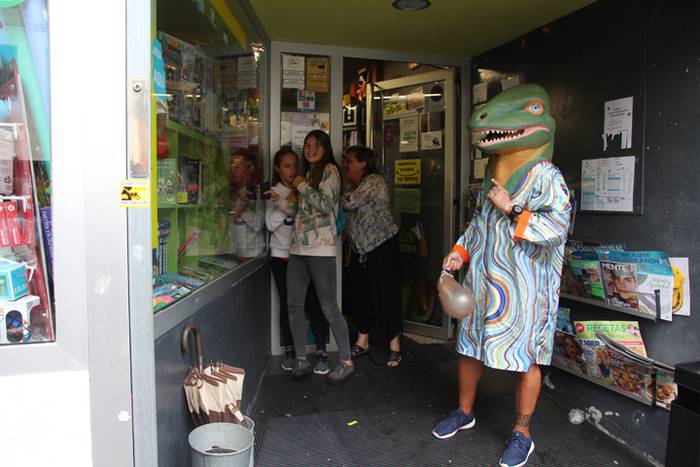 Sorgina agertu, eta Asteasu  47 1498678269835