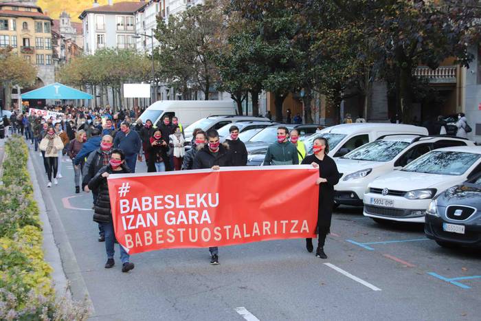 Jendetzak babestu du ostalar 6 1605983857147