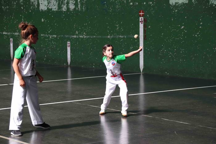 Behar Zana elkarteko festa 2 12 1559405175487