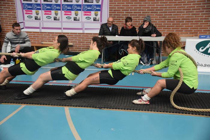 Tira eta tira, Euskal Herrik 14 1512311317104