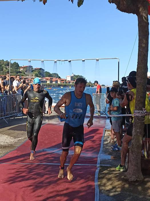 Triatloi taldeko emakumezkoa 1 1663169275480