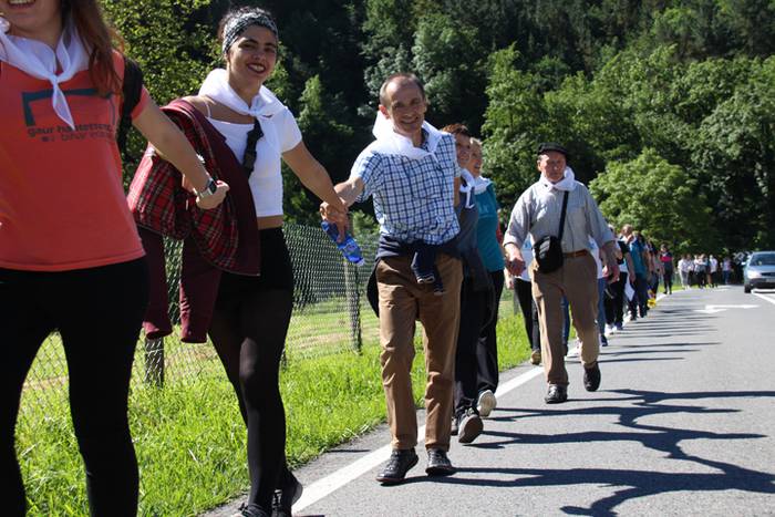 "Gu bezala, beste 100.000 za 36 1528636982617