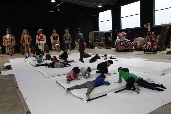 Erraldoi eta buruhandien tai 27 1577095549953