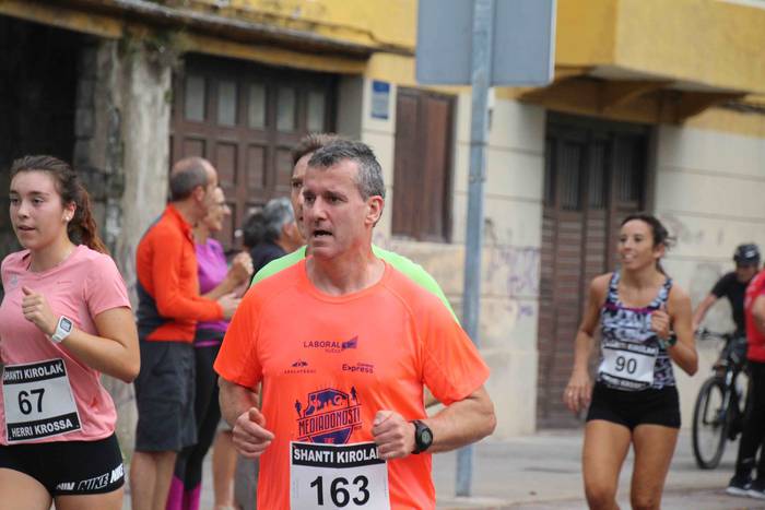 Aitor Arroyo eta Maite Arrai 83 1570885936881