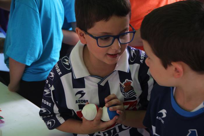 Zizurkilgo Ugare Festak haur 17 1527942067507