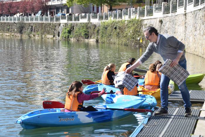 Oria ibaia garbitzen 14 1553344587718