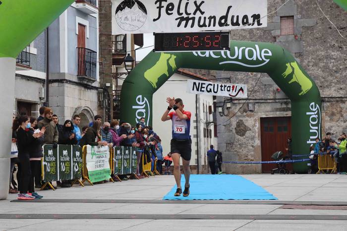 Hodei Samaniego eta Leire Ba 20 1644162086723