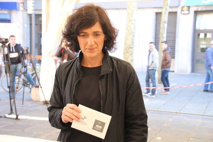 Aurpegi ezagunak bozka emate 56 1489931338822