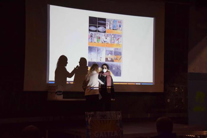 Komikigile onenek sariak esk 20 1639821973255