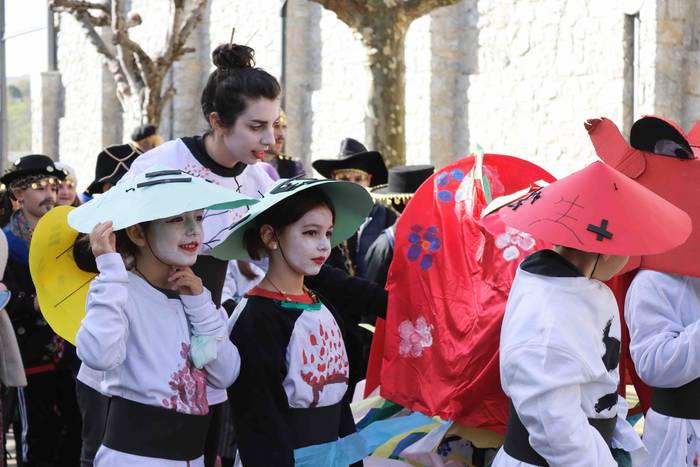 Inauteriak 22, eskolak 74 1645963582905