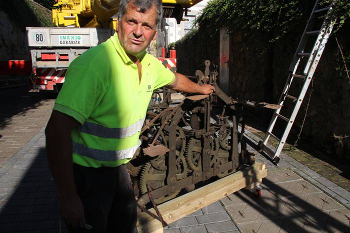 Elizmendiko erlojua berrituk 32 1508855635460