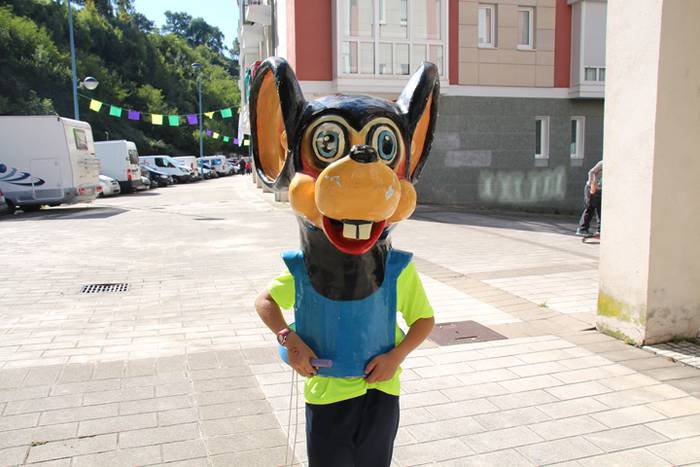 Azku Eguna bosgarrenez 28 1476544495530