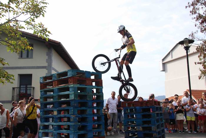 Harria, triala eta txakolina 64 1568486199111