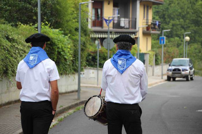 Bi suziri eta bi txistulari 8 1597052735443