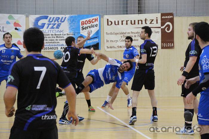 tolosa eskubaloia vs uharte 2016 15 1458576271315