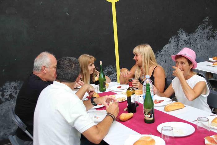 Bazkaldu ere frontoian egite 7 1566484651840