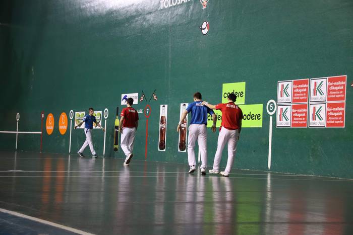 Altuna III eta Artola, Beoti 49 1550428430923