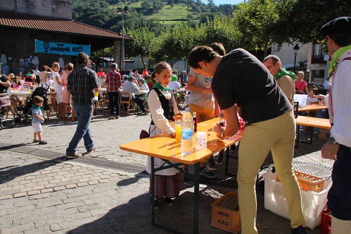 Giro beroa, festetako egun handian 50 1475154691966