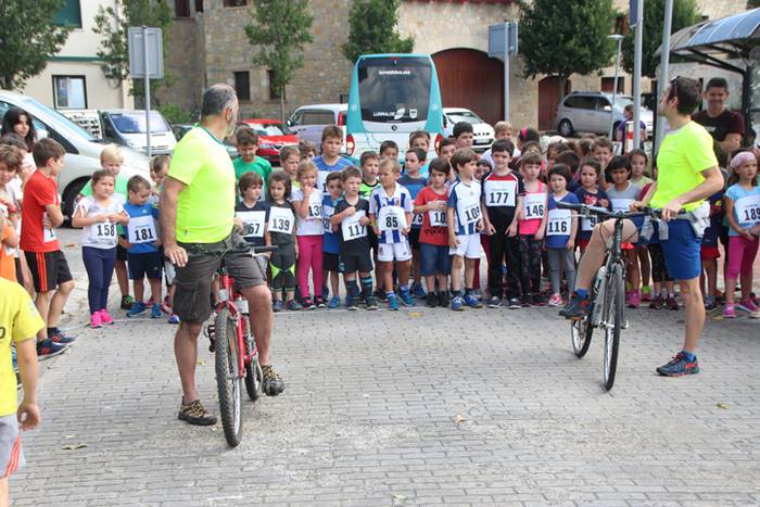 Asteasu San Pedro jaiak haur 17 1498651847364