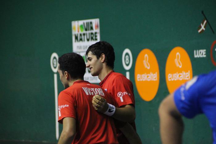 Erasun debuta eta Jaka finalerdia pilota 16 1478374932052