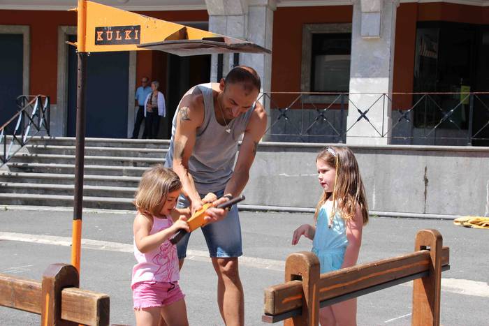 Anoetarrak oraindik ez dira  14 1561210220618