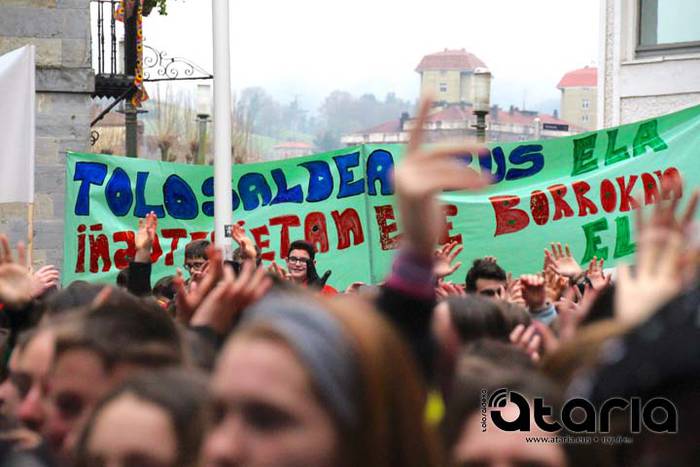 Gora 'patria' inauterizalea! 97 1518106439015