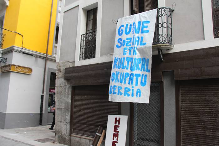 Kale Nagusiko lokal bat okup 8 1494614765848